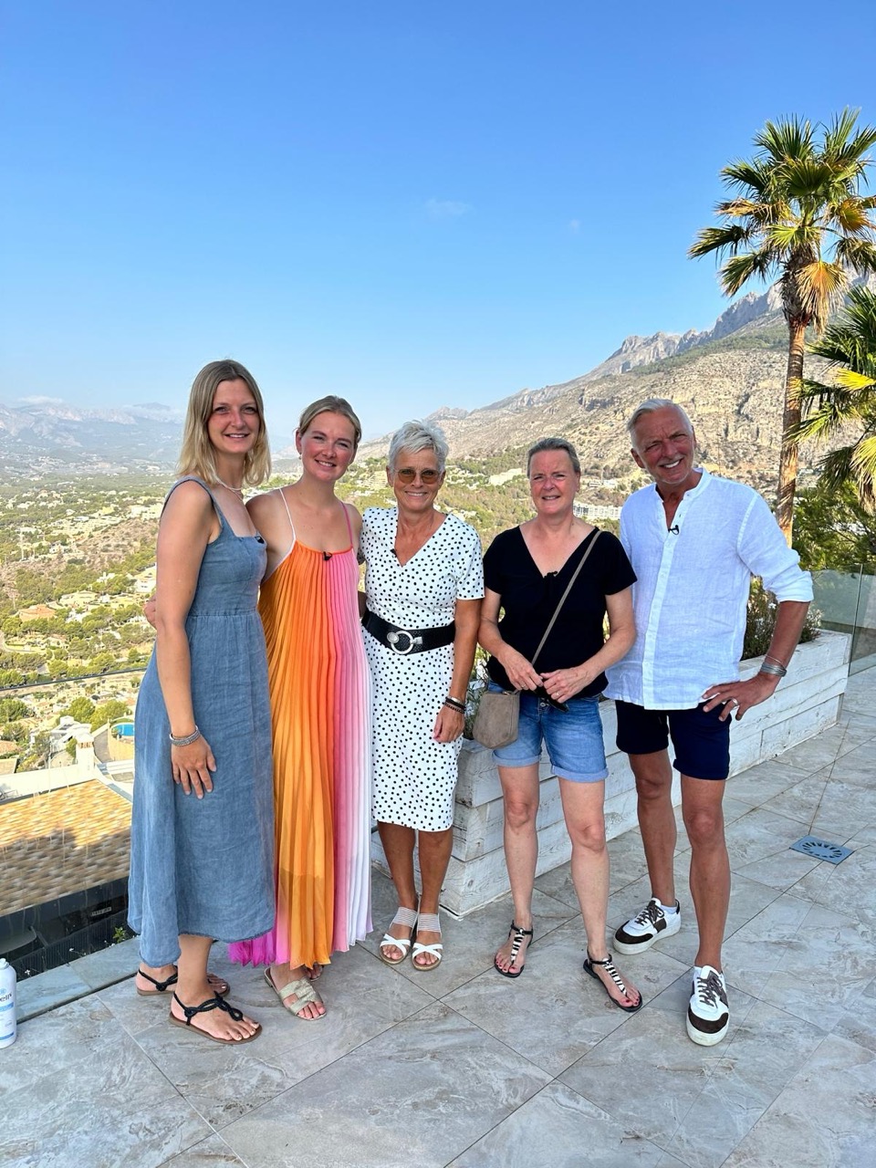 The Meiland Family Searches for a Home with Janssens Partner